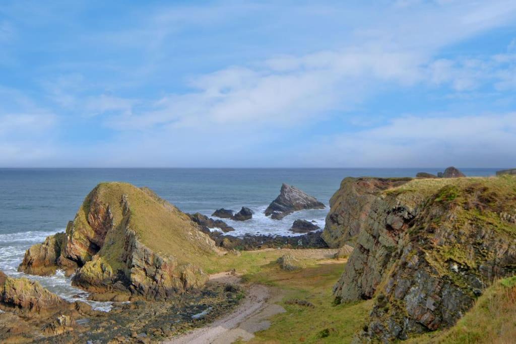 Cliff Top Cottage With Sea Views Portknockie Exterior foto